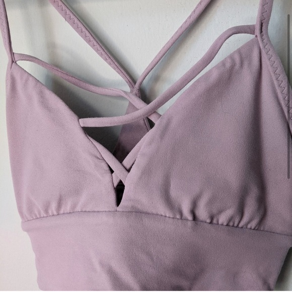 Lululemon expand your limits bra size 4 - Picture 2 of 3